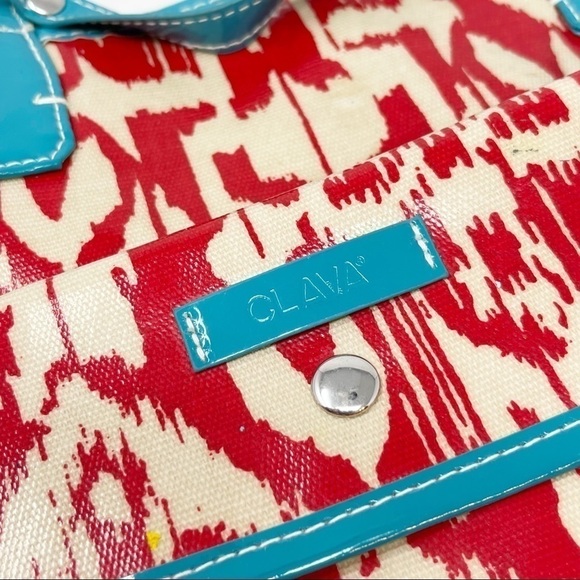 CLAVA Women’s WELLIE MARKET TOTE in Red Turquoise Ikat Print - Picture 6 of 7